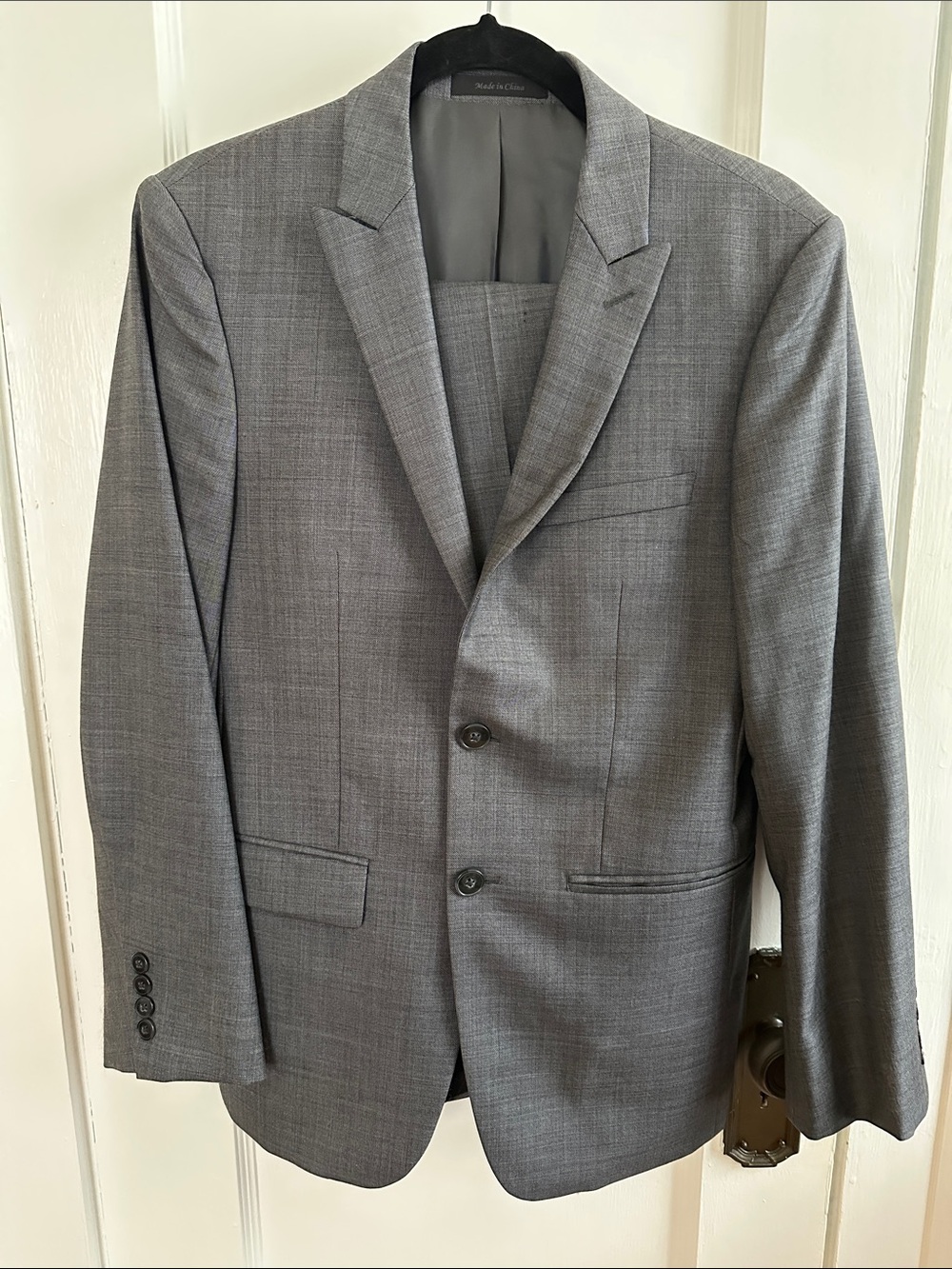 Classic Gray Men's Two-Button Suit Blazer
